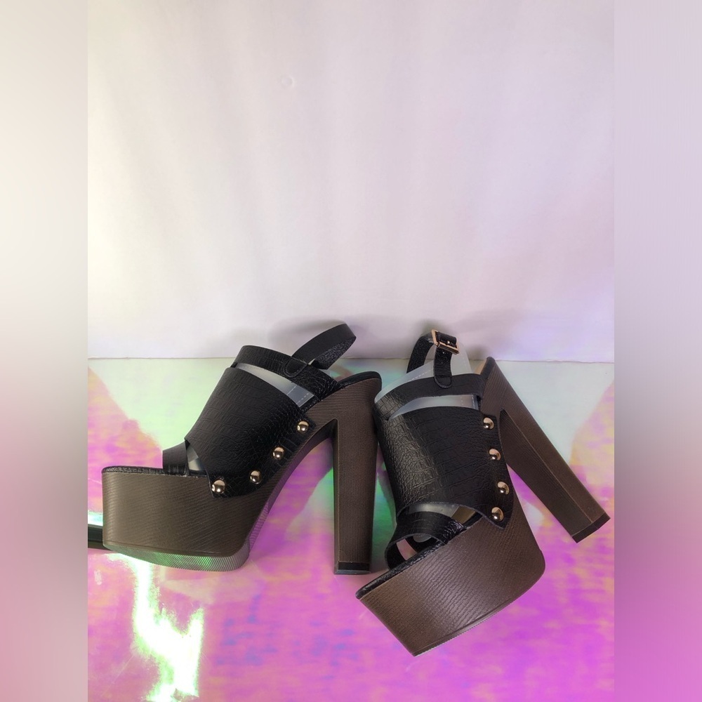 Black Croc-Embossed Platform Heels size 7 NWOT - Picture 5 of 13
